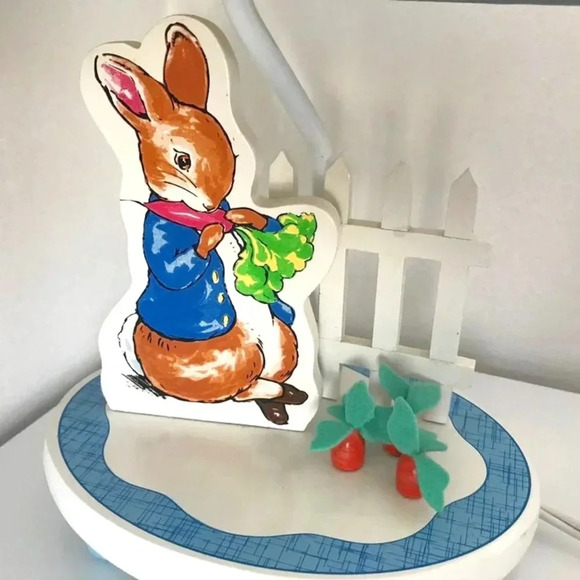 Peter Rabbit Nursery  Lamp Night Light Beatrix Potter/Frederick Warne & Co 2001 - Picture 2 of 6